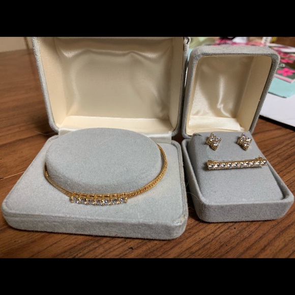 Diamond jewelry - Picture 3 of 3